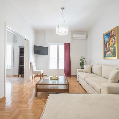Victoria Best Apartments Атина Екстериор снимка