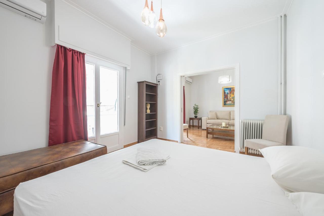 Victoria Best Apartments Атина Екстериор снимка