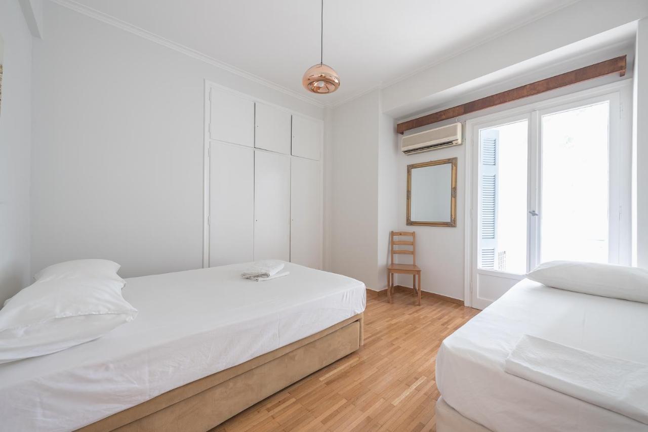Victoria Best Apartments Атина Екстериор снимка