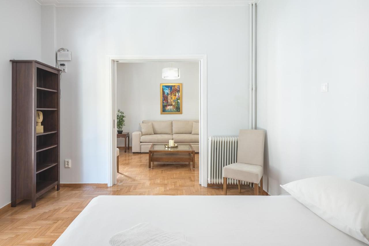 Victoria Best Apartments Атина Екстериор снимка