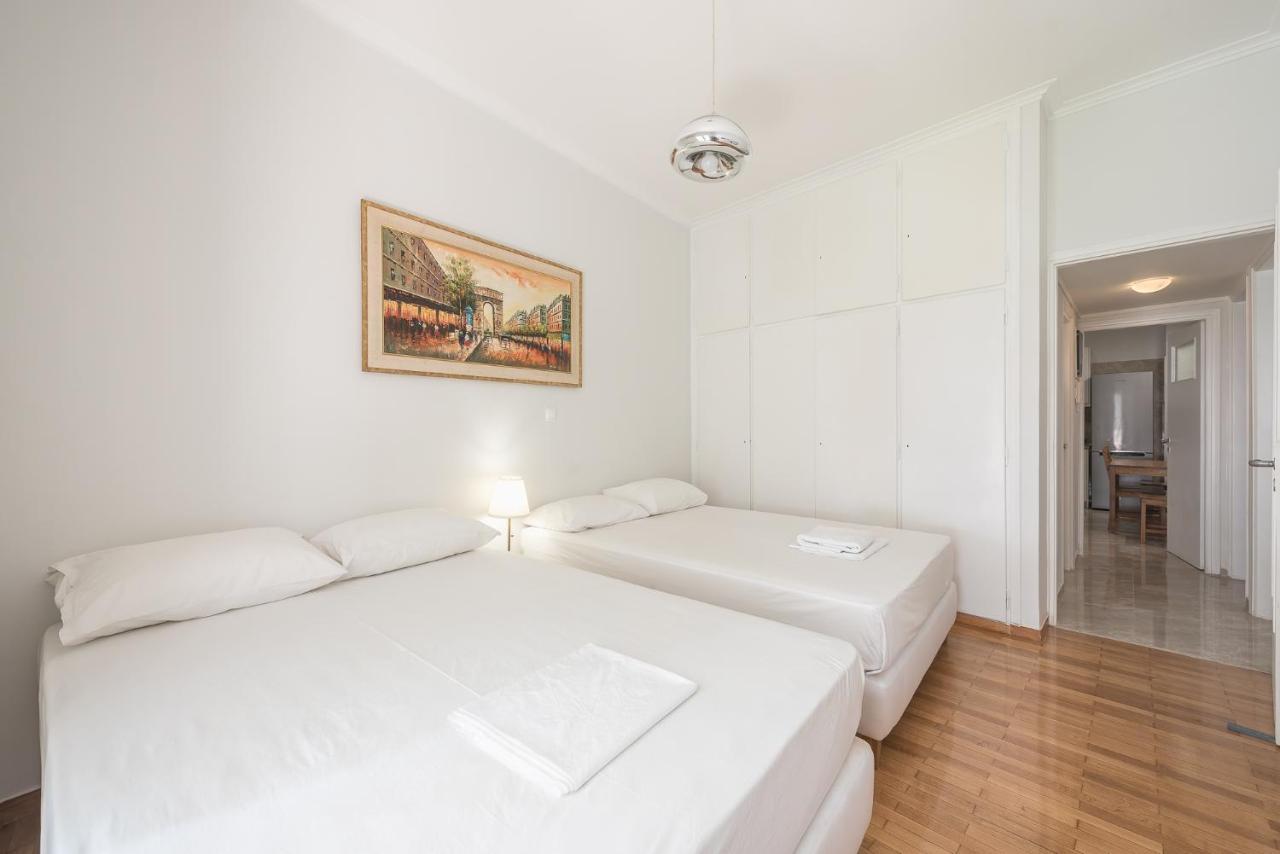 Victoria Best Apartments Атина Екстериор снимка