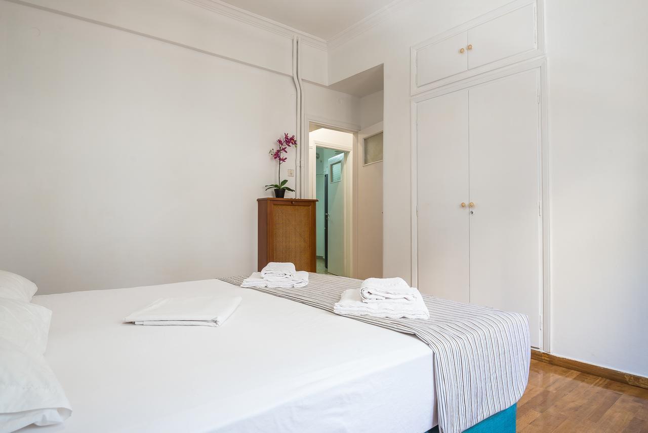 Victoria Best Apartments Атина Екстериор снимка