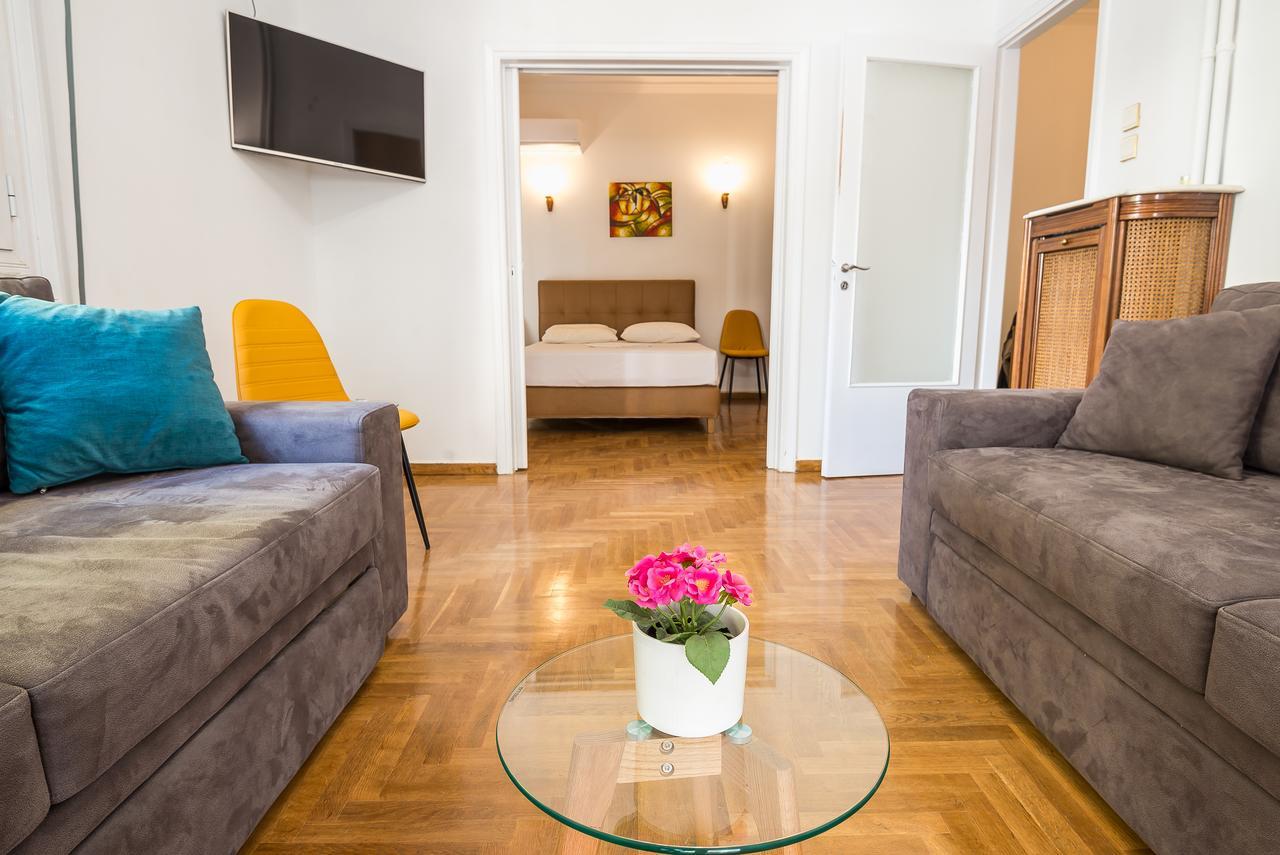 Victoria Best Apartments Атина Екстериор снимка