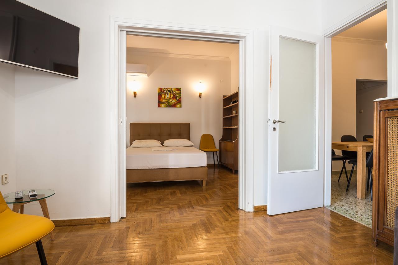 Victoria Best Apartments Атина Екстериор снимка