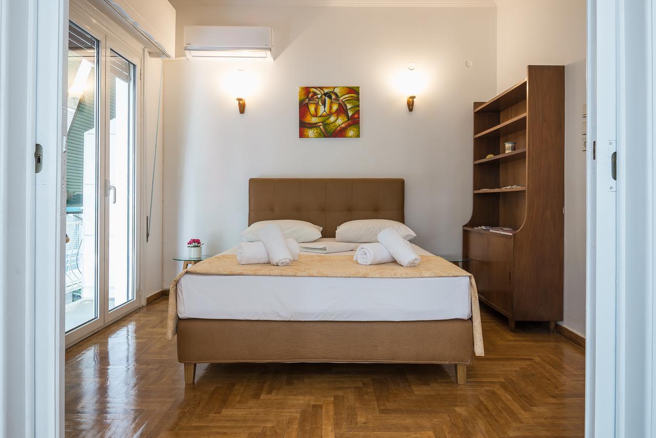 Victoria Best Apartments Атина Екстериор снимка